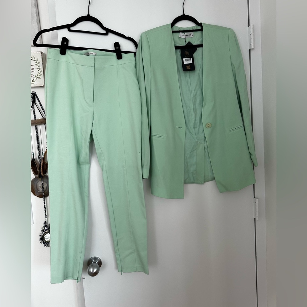 Women’s Suit - High rise cigarette pant and suit jacket